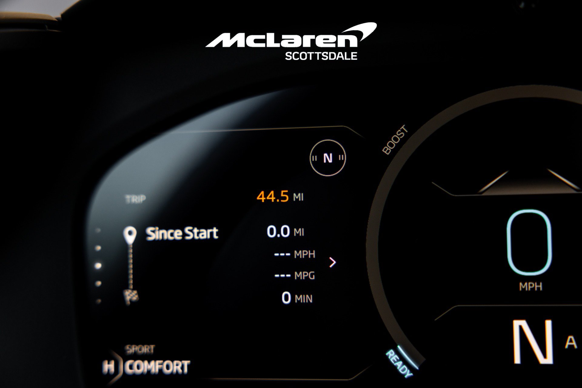 Used 2025 McLaren Artura Spider RWD image 51