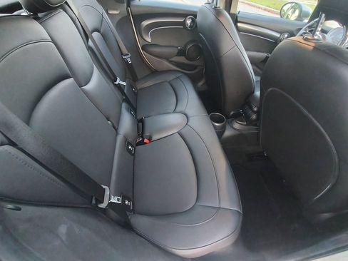 Used 2023 MINI Cooper 4-Door Hardtop FWD image 20