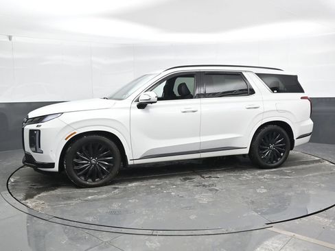 Used 2024 Hyundai Palisade Calligraphy image 8