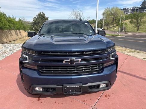 Used 2022 Chevrolet Silverado 1500 RST w/ Convenience Package II AWD/4WD image 3