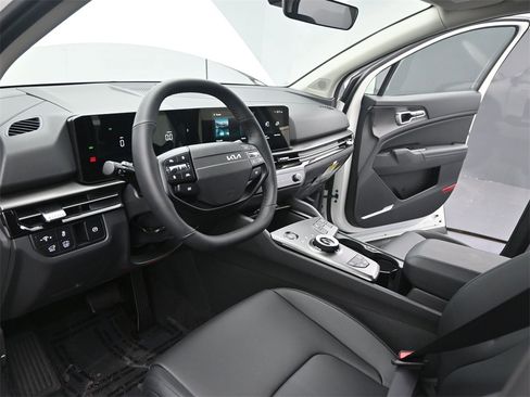 New 2026 Kia Sportage EX w/ EX Panoramic Sunroof Package image 18