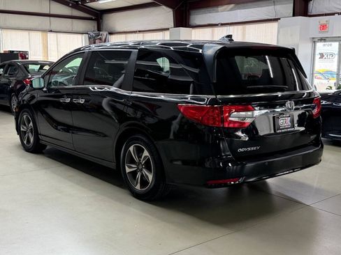 Used 2019 Honda Odyssey Touring image 4