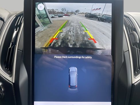 Used 2024 Ford Edge SEL w/ Convenience Package image 24