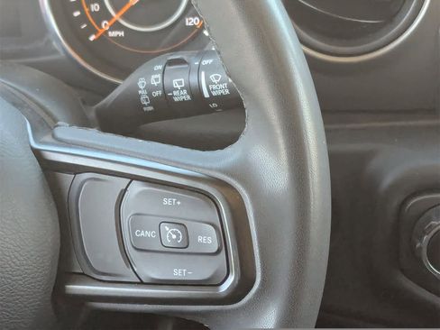 Used 2023 Jeep Wrangler Sport S image 22