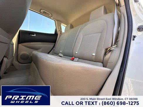 Used 2015 Nissan Rogue S w/ Convenience Package image 12