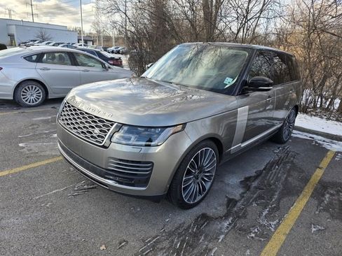 Used 2020 Land Rover Range Rover HSE image 14