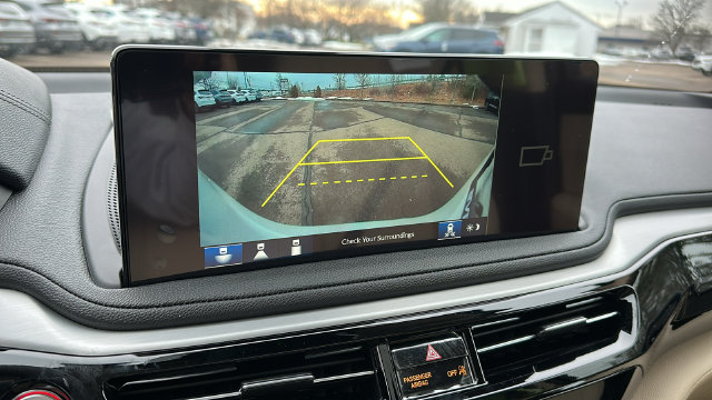 Used 2026 Acura MDX SH-AWD image 16