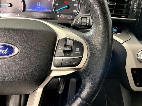 Used 2021 Ford Explorer XLT w/ Equipment Group 202A RWD image 23