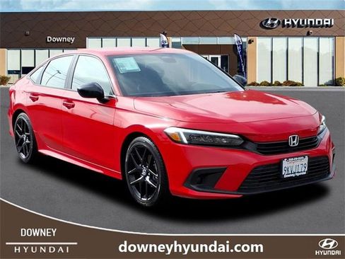 Used 2024 Honda Civic Sport image 3