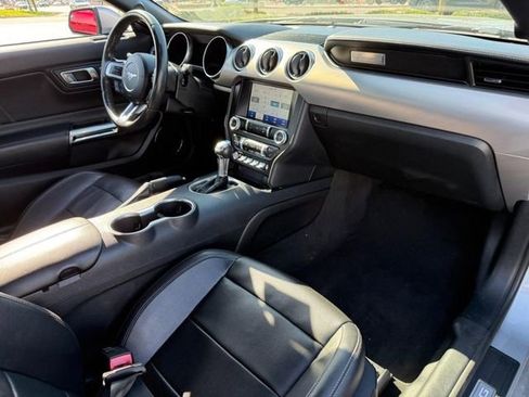 Used 2022 Ford Mustang Premium RWD image 11