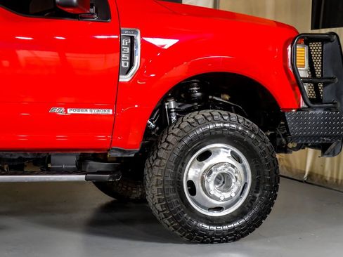 Used 2020 Ford F350 XLT w/ XLT Value Package image 7