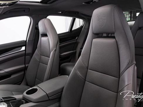 Used 2010 Porsche Panamera S image 28