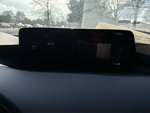 New 2026 MAZDA MAZDA3 Hatchback w/Premium Plus Pkg image 16