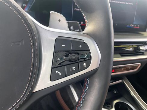 Used 2026 BMW X7 M60i image 20