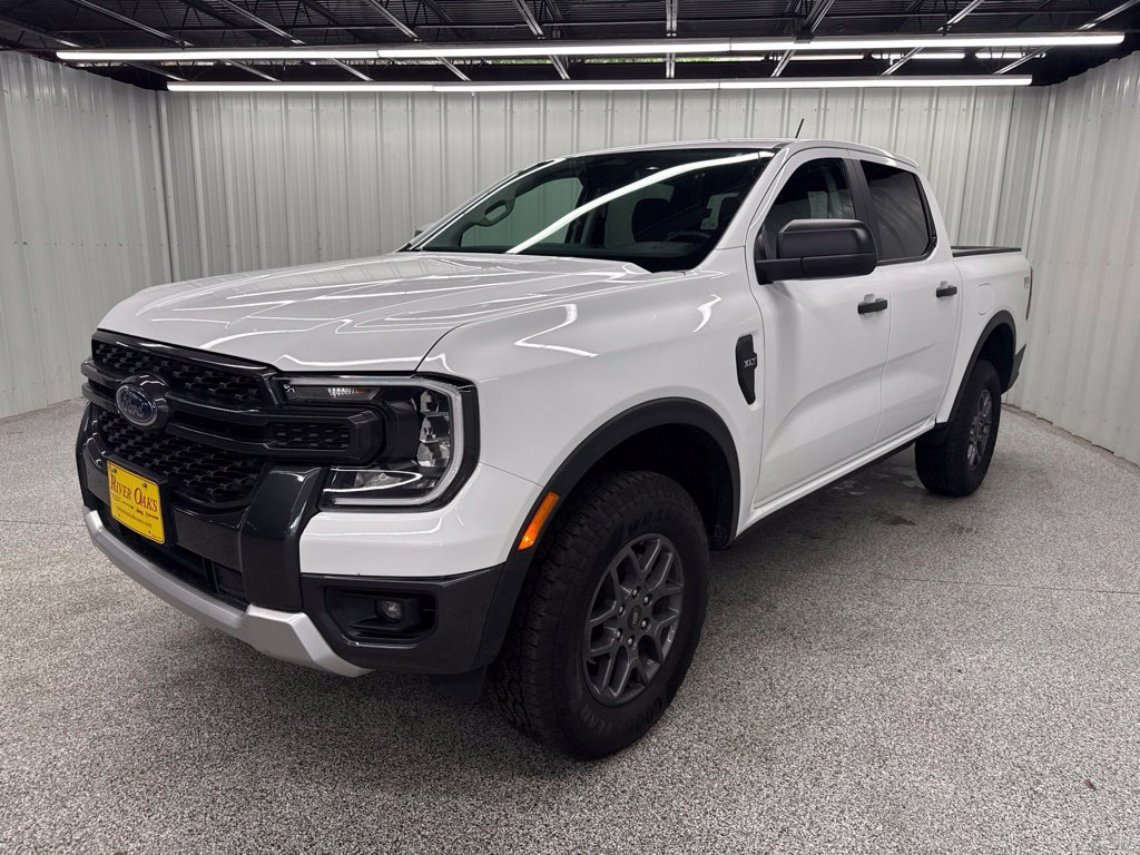 Used 2025 Ford Ranger XLT w/ Equipment Group 301A High AWD/4WD image 3
