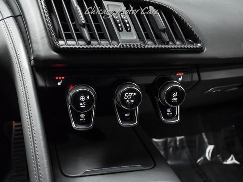 Used 2021 Audi R8 V10 performance w/ R8 Performance Design Package image 16