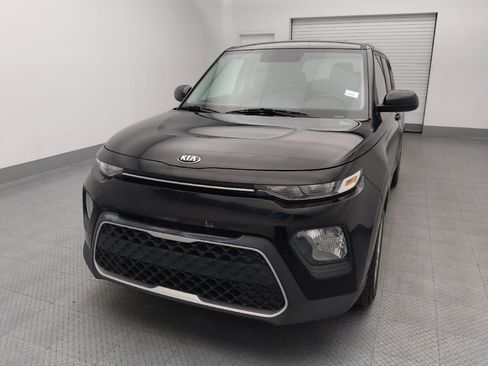 Used 2020 Kia Soul LX FWD image 15