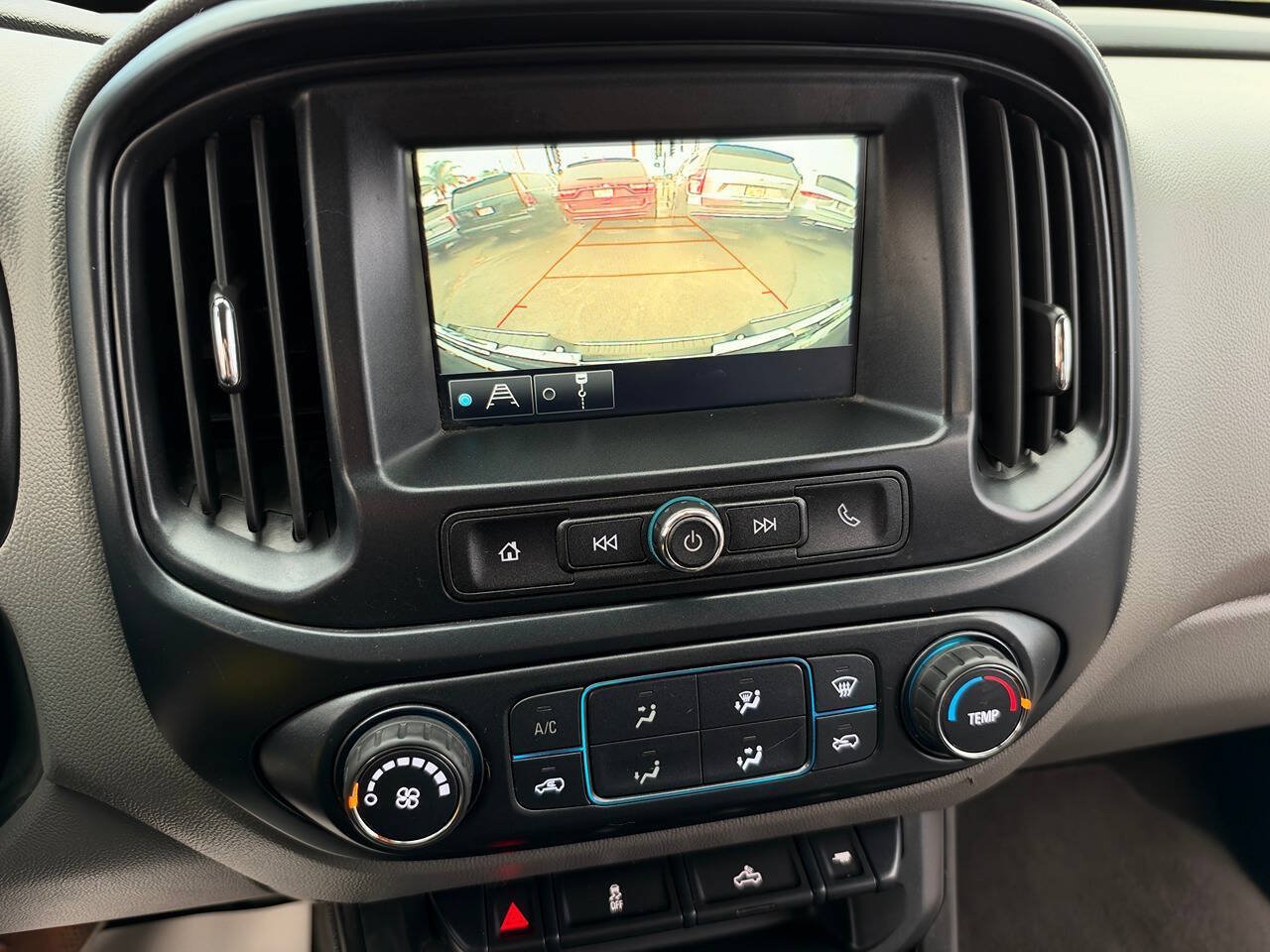 Used 2018 GMC Canyon 2WD Crew Cab w/ Trailering Package image 13