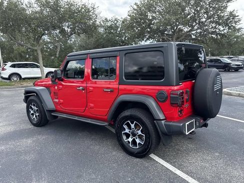 Used 2018 Jeep Wrangler Unlimited Sport S AWD/4WD image 6