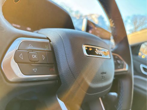 Used 2022 Jeep Compass Latitude w/ Convenience Group image 9