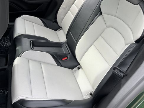 Certified 2025 Porsche Taycan image 15