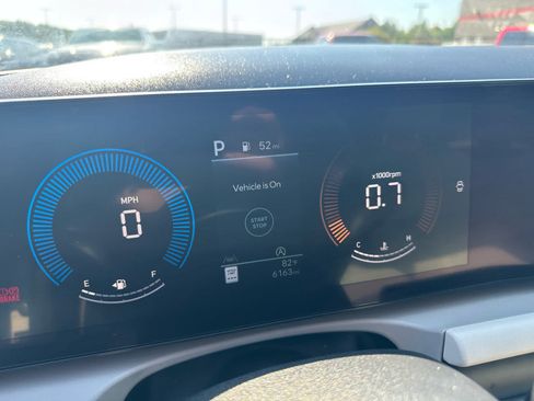 Used 2025 Hyundai Tucson SEL FWD image 8