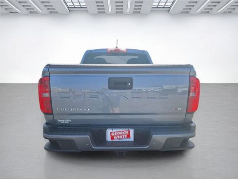 Used 2021 Chevrolet Colorado Z71 w/ Safety Package AWD/4WD image 5