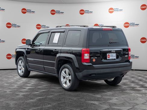 Used 2017 Jeep Patriot Latitude AWD/4WD image 7