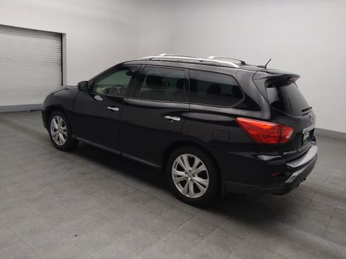 Used 2018 Nissan Pathfinder SL w/ SL Premium Package FWD image 3