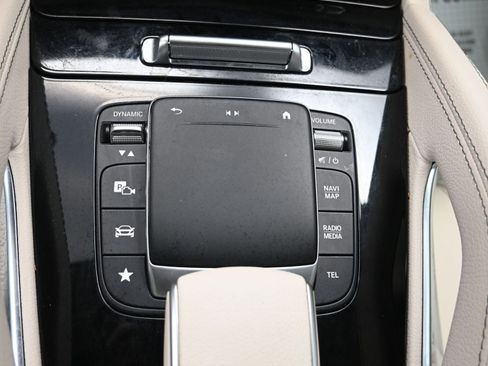 Used 2021 Mercedes-Benz GLS 450 4MATIC image 24