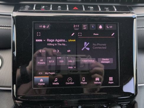 New 2025 Jeep Grand Cherokee Laredo X w/ Luxury Tech Group I AWD/4WD image 17