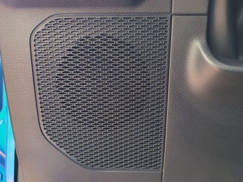 Certified 2025 Jeep Gladiator Sport AWD/4WD image 29