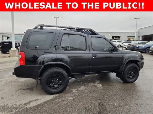 Used 2000 Nissan Xterra SE image 2