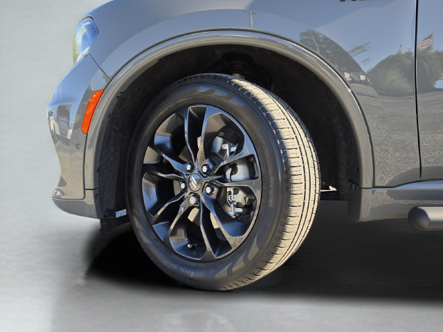 Used 2023 Dodge Durango R/T RWD image 42