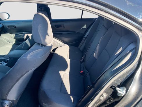 Used 2023 Toyota Corolla LE image 23