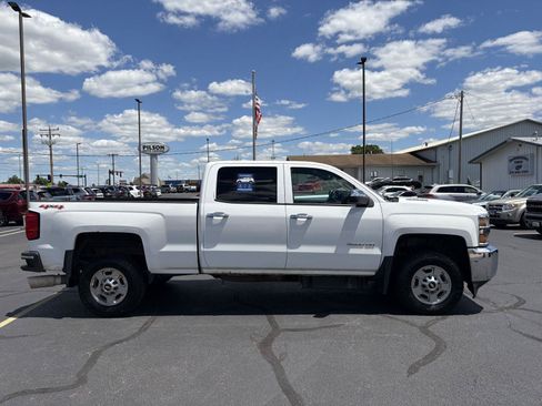 Used 2015 Chevrolet Silverado 2500 LT AWD/4WD image 21