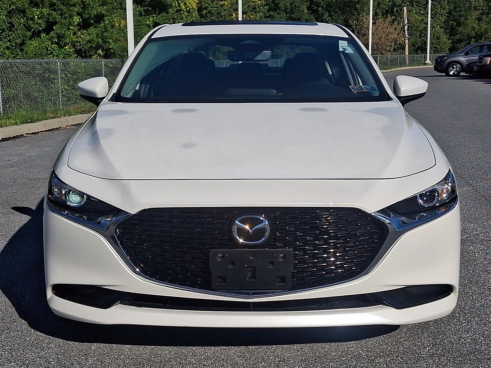 Used 2024 MAZDA MAZDA3 s FWD image 2