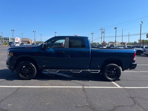 Used 2024 RAM 2500 Big Horn w/ Night Edition AWD/4WD image 13
