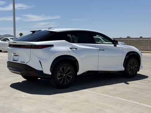 New 2026 Lexus RZ 350e 2WD image 12