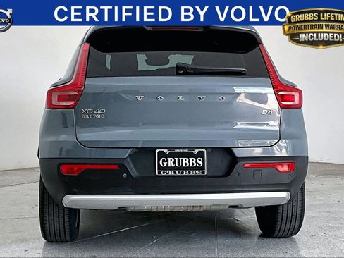 Certified 2023 Volvo XC40 B4 Plus w/ Driver Assist Package FWD image 7