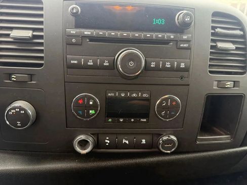 Used 2011 Chevrolet Silverado 1500 LT w/ All-Star Edition image 24