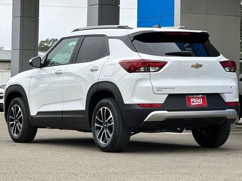 New 2026 Chevrolet TrailBlazer LT w/ Convenience Package AWD/4WD image 7