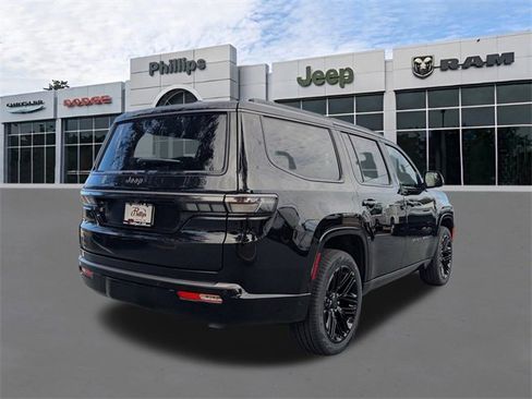 New 2026 Jeep Grand Wagoneer Limited image 4