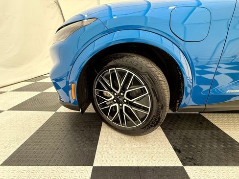 New 2025 Ford Mustang Mach-E Premium image 10