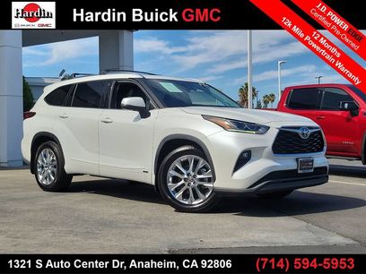 Used 2023 Toyota Highlander Limited