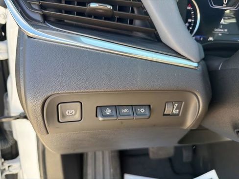 Used 2023 Buick Enclave Premium w/ Experience Buick Package AWD/4WD image 24