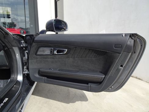 Used 2018 Mercedes-Benz AMG GT C image 15