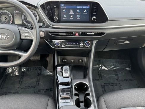 Used 2021 Hyundai Sonata SEL image 16