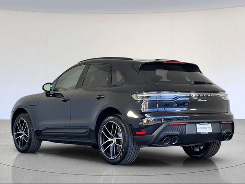 New 2026 Porsche Macan image 3
