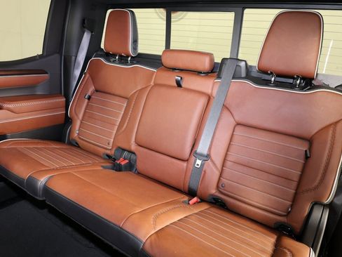 Used 2024 GMC Sierra 1500 Denali Ultimate image 11